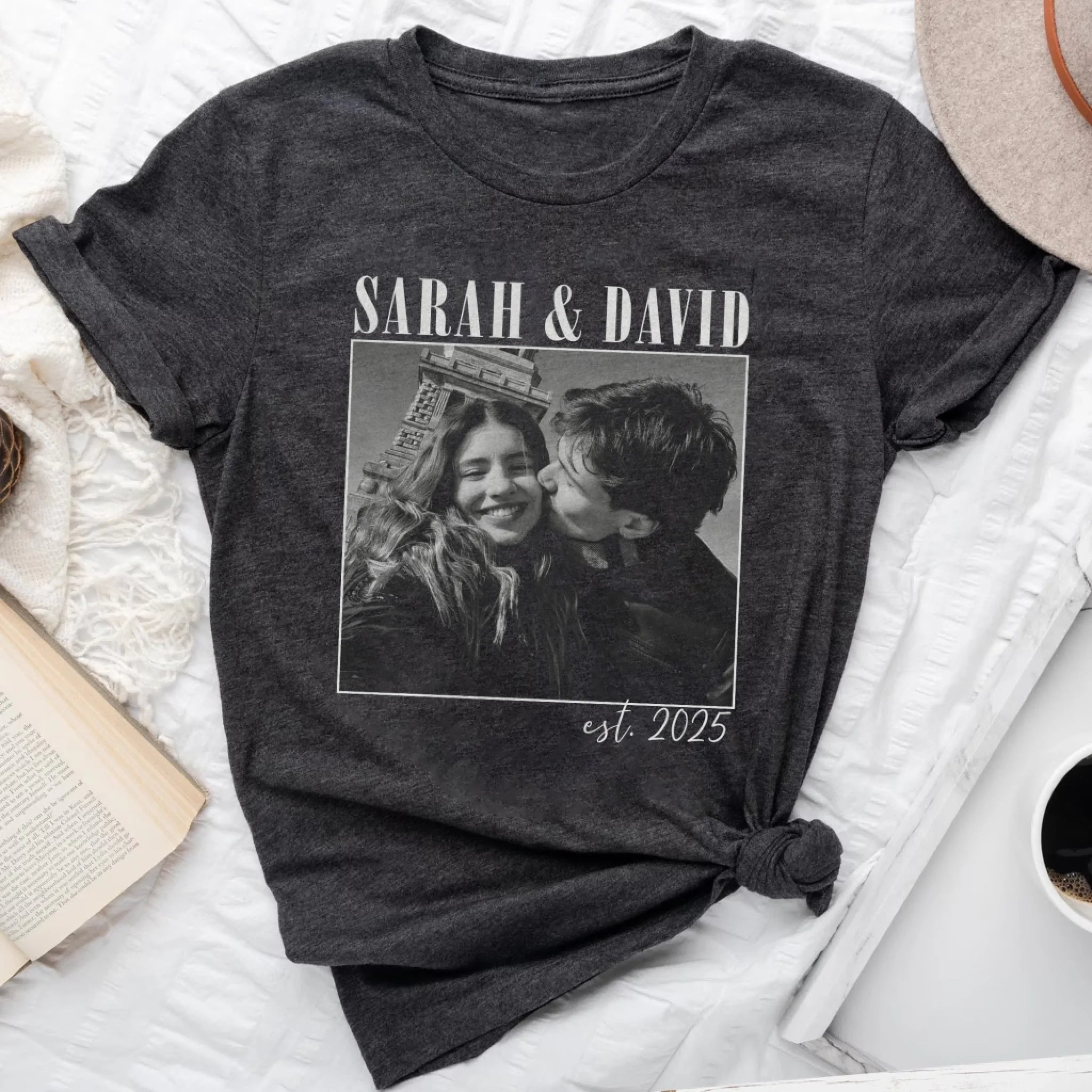 Vintage Couple Picture T mk 3